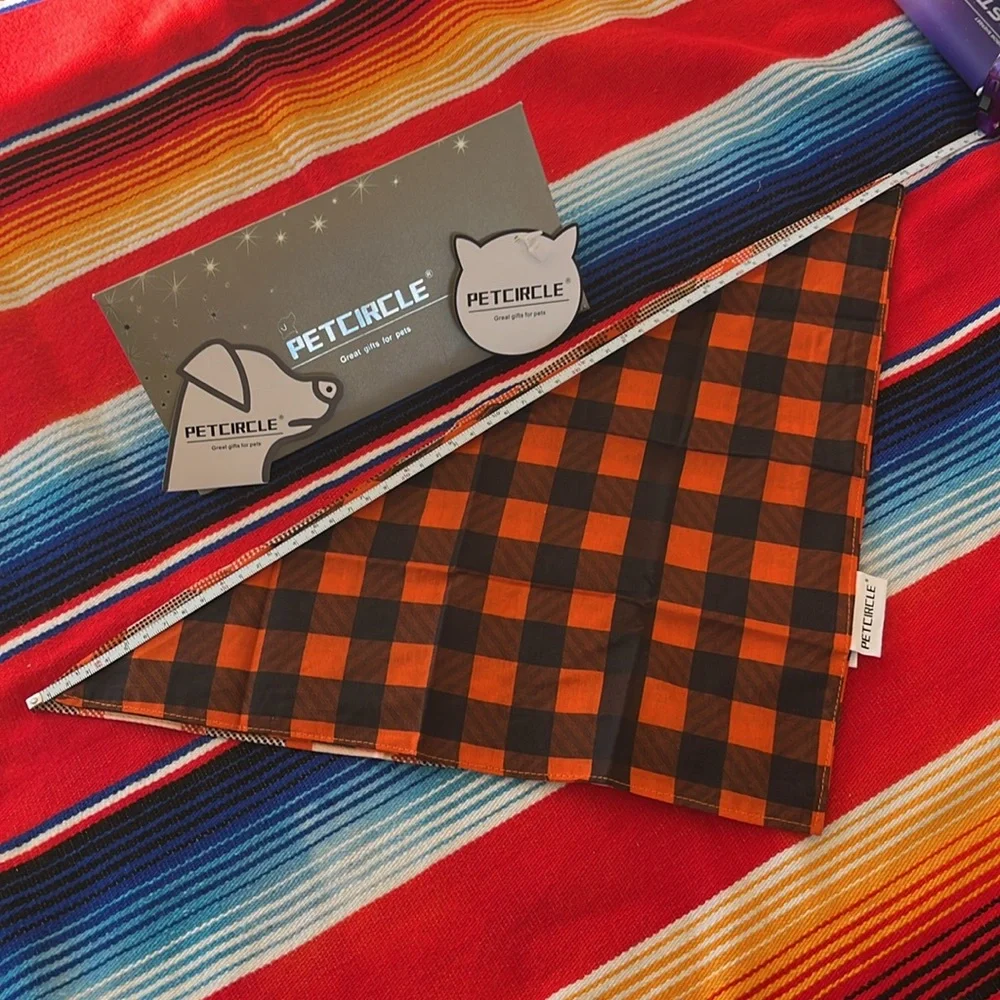 PETCIRCLE BANDANA SET OF 2 - Size Medium - NWT - Dogs or Cats